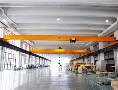 सिंगल गर्डर ओवरहेड ट्रैवलिंग क्रेन